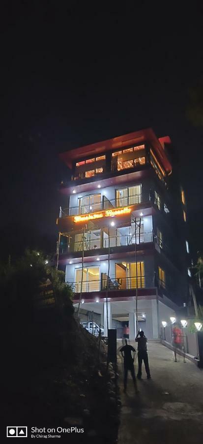 Himalayan Musaafir Guest House & Restaurant Dharamshala Exterior photo