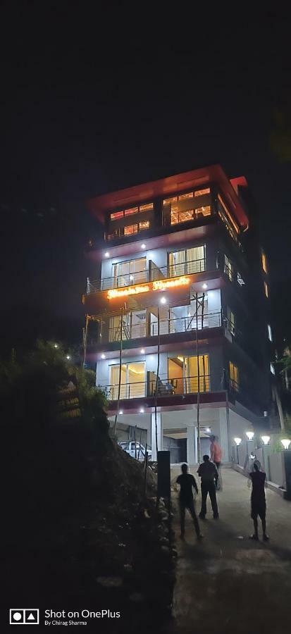 Himalayan Musaafir Guest House & Restaurant Dharamshala Exterior photo